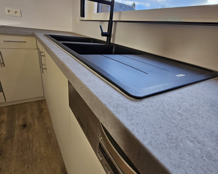 Interieurfolie / keukenwrap / traprenovatie
